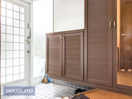 収納 【収納】現地完成写真　たっぷり収納で玄関がいつもスッキリ清潔！