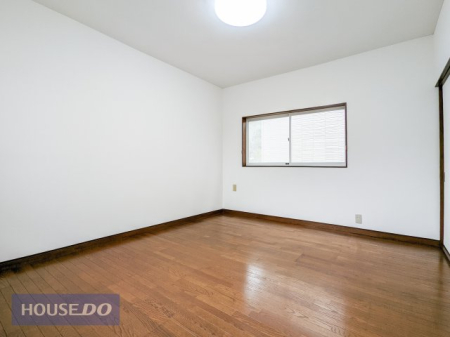子供部屋 【子供部屋】現地完成写真　遊び場から勉強部屋へ、自立心を育む安心の子供部屋☆
