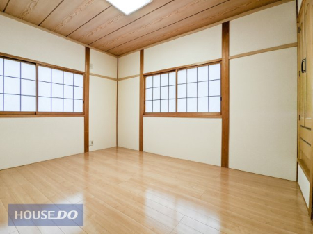 その他内観 【洋室】現地完成写真　和の趣のある洋室はセンスの良さを感じます♪