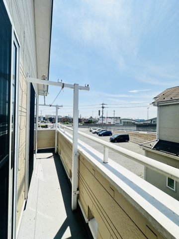 oRj[ oRj[̌iFB\ȊԊumۂĂ܂B