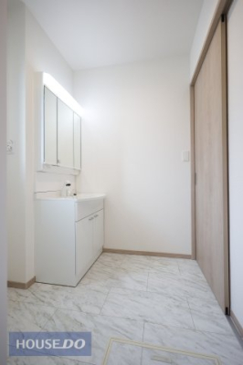  ʒEߏ͂ƂXy[XŎg₷łB