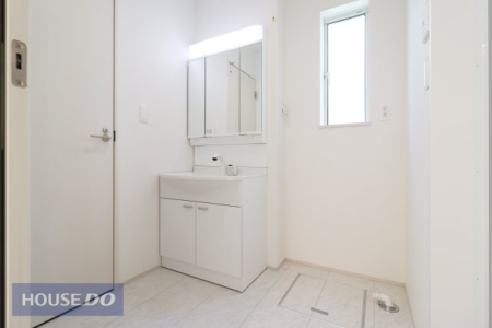 ʑEʏ ƗʑFɕۂĂ@\ӂʑ䁙GRƂȂ₷ʃXy[Xɂ͎[͂K{łI