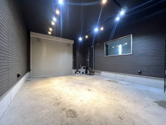 ̑ cEEƂɂƂ̂K[WłI