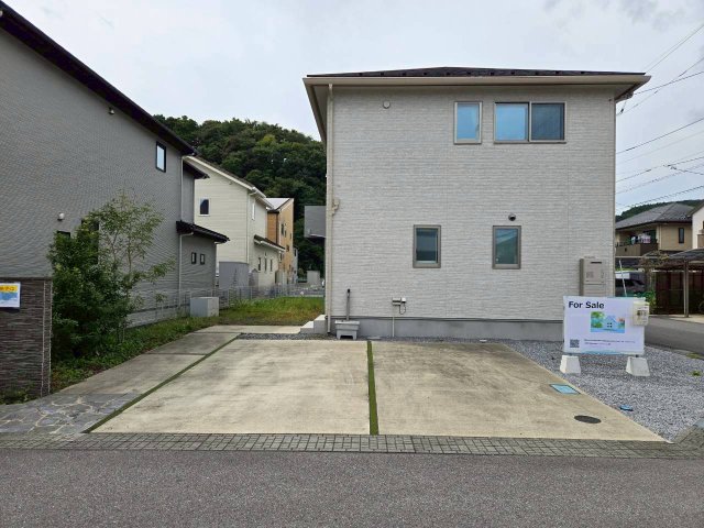  yԃXy[Xzԕ2\łIۂ̂Ԃ̎ԎƂ킹܂ĂmFBܑĂ̂ŏoꂪ₷J̓ɂȂĂ܂B