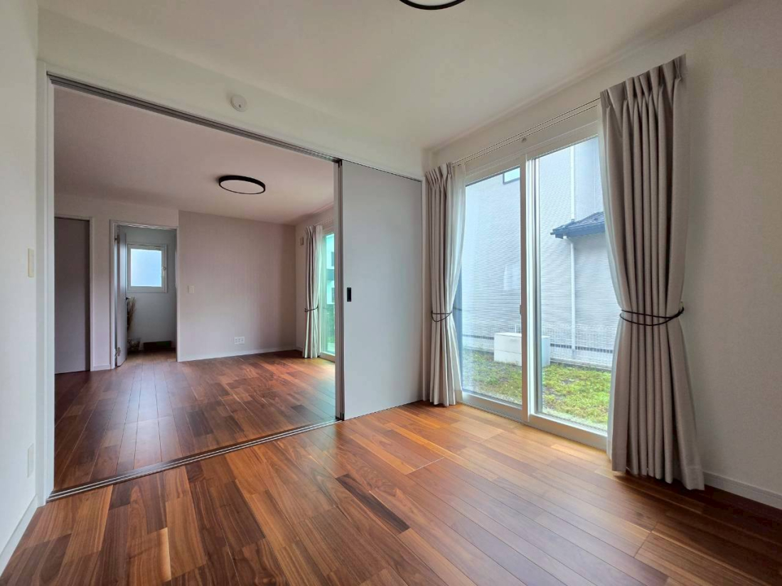 ̑ ymzrOq̗młBql̗VяAqԂƂėpȂǁACtX^Cɍ킹Ďg͐FXłB[Ă܂B