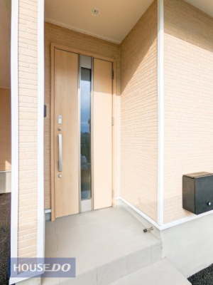  yGgXzƂցBŝ|[`ŉJ̓SłB