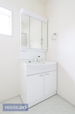 ���ʑ�E���ʏ� �y�������ʉ��ϑ�z���Ƒ����������Ղ���[�ł��܂��I�傫�Ȑ��ʃ{�E���ƃn���h�V�����[�ŁA�����C�ɓ���Ȃ��Ă����ʑ�Ŏ�y�ɐ�����O�ʋ��̗����ɂ͎��[�X�y�[�X������܂��B