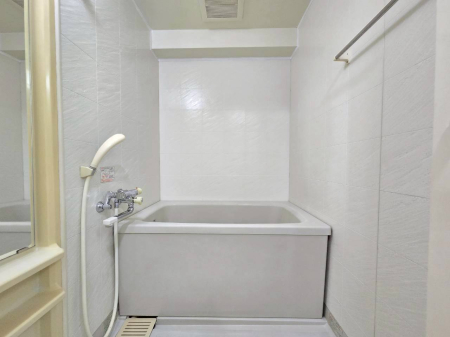  ĈʒEߏȂ̂ŁAE߂⒅ւA^IȂǂ̏X[Yɍs܂B