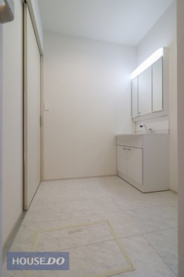  ʒEߏ͂ƂXy[XŎg₷łB