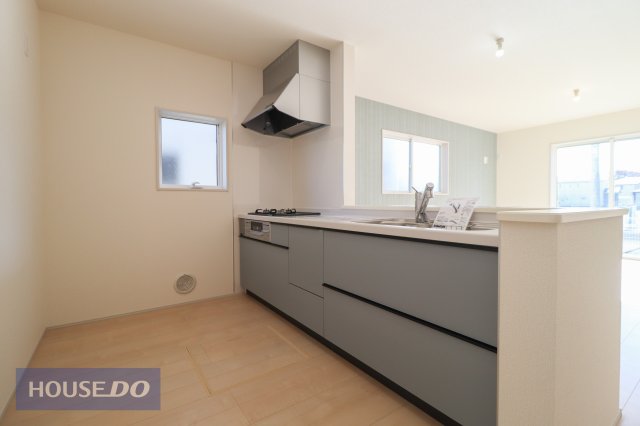 Lb` Lb`FƑ̏Ί炪܂闝z̃Lb`ƎƊyKȃLb`Xy[Xł