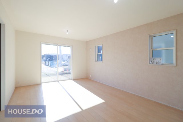 ���r���O ��؂ȉƑ��Ɖ߂����ꏊ������A�K������ލL������������m�ہ���������̗ǂ����r���O�́A�d�C��̐ߖ�A���󕨂̊����A�J�r�̗}���A���N���i�ȂǁA�����̃����b�g������܂��I