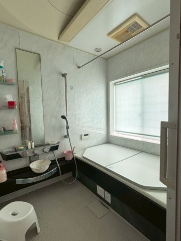  yznʐ^F邢̓闁͂Ƃ̍Lł