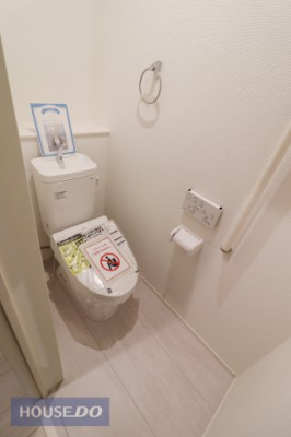 gC g[֍tBQӏ̂ŁAZłSقƈꑧvCx[gԂ͍L߂̐݌vƂȂĂ܂B