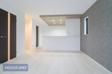  _CjOFJE^[Lb`ŉƑƂȂyԁ邢z˂ރ_CjÔ͎f܂ˁ