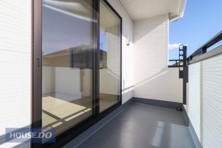 �o���R�j�[ �y�o���R�j�[�z�L�X�o���R�j�[�ł��z�c����󕨂��������񊱂��邾���łȂ��A���͂̎������C�ɂ����Ƀv���C�x�[�g�Ȏ��Ԃ��߂��������b�N�X��ԂƂ��Ă��g���܂��ˁ�