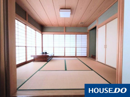 ���̑����� �P�K�a���́A�Ȃ�ƂW���@LDK�Ƒ����Ă��g�������܂��B ��q�̉��́A�����Ƃ���L���ɗ���Ă���A�����ڂ����Ȃǂ������ł��傤���B