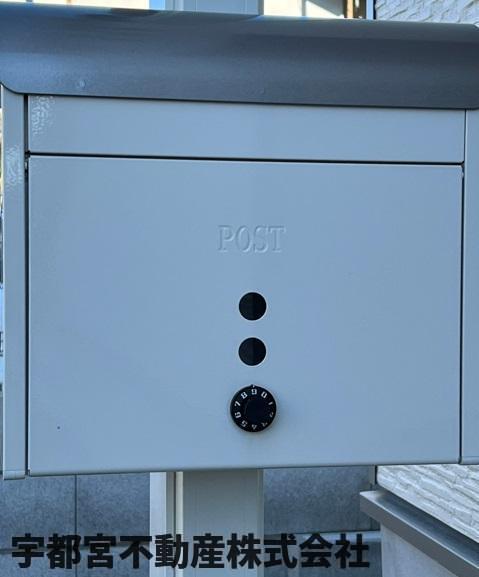 ���̑� �X�փ|�X�g�i�ʐ^�͓��d�l�ʐ^�j