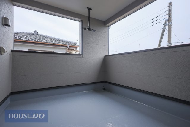 �o���R�j�[ �L�X�o���R�j�[�ł��z�c����󕨂��������񊱂��邾���łȂ��A���͂̎������C�ɂ����Ƀv���C�x�[�g�Ȏ��Ԃ��߂��������b�N�X��ԂƂ��Ă��g���܂��ˁ�