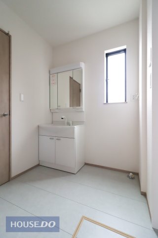 ���ʑ�E���ʏ� �y�������ʉ��ϑ�z�l�C�̎O�ʋ����ʑ�I���������΂�����􂲉Ƒ����������Ղ���[�ł��܂��I