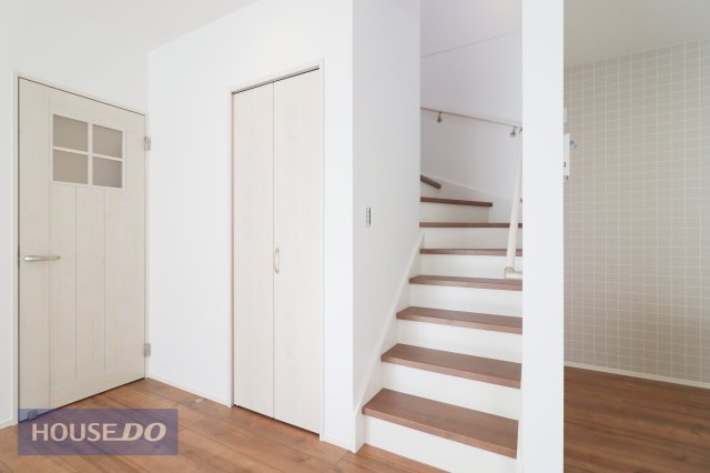 ���̑����� �y�����z���n�����ʐ^�B�K�i�͎肷�������D�w���񂩂炨�q�l�⍂��҂����S�ł��B