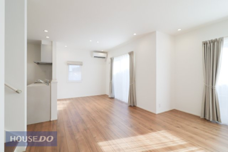  �y���r���O�_�C�j���O�z���n�����ʐ^�B�Ƒ��ŉ߂����邭�났�̋��