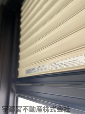 ���̑� �V���b�^�[�i�ʐ^�͓��d�l�ʐ^�j