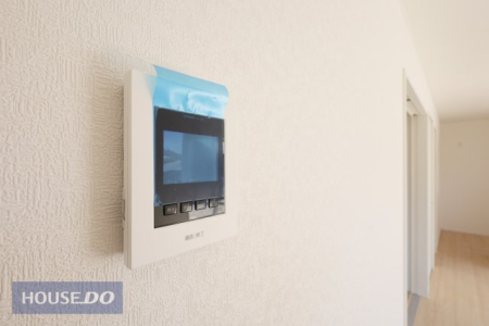  �yTV�C���^�[�z���z�J���[TV�C���^�[�z���B�h�Ɩʂ��΂�����ȃJ�����t���I