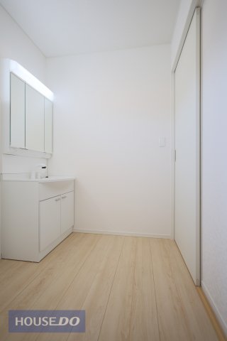  �y�E�ߏ��z���ʒE�ߏ��͂������Ƃ����X�y�[�X�Ŏg���₷���ł��B