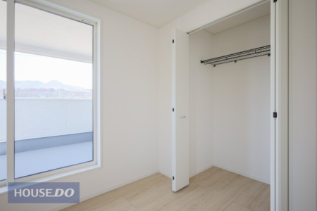 ���[ �y���[�z���[���f�U�C���̈ꕔ���������܂������ł͂Ȃ��u��������[�v�œ���̏�����G�݂��C���e���A�̈ꕔ�Ƃ��Ċy���߂܂���