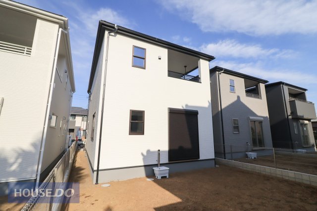 ���n�O�ώʐ^ �X���݂ɒ��a���闎���������F���̊O�ρ��ϋv���⃁���e�i���X���ɗD�ꂽ�O�Ǎނ̓Z���t�N���[�j���O�d�l�B