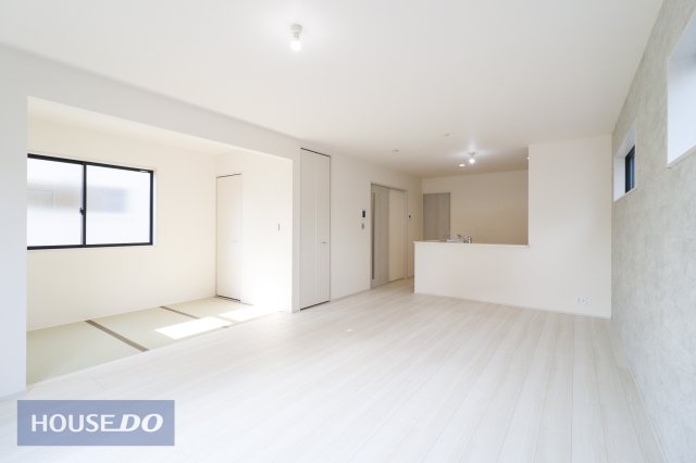  �y���r���O�_�C�j���O�z���n�����ʐ^�B�Ƒ��ŉ߂����邭�났�̋��