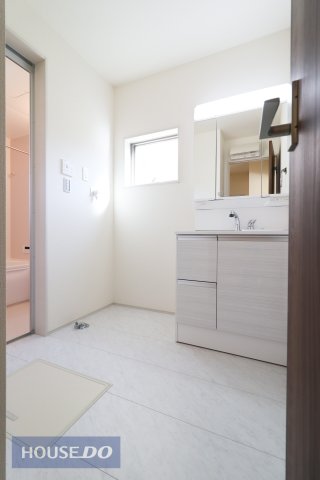  �y�E�ߏ��z���ʒE�ߏ��͂������Ƃ����X�y�[�X�Ŏg���₷���ł��B