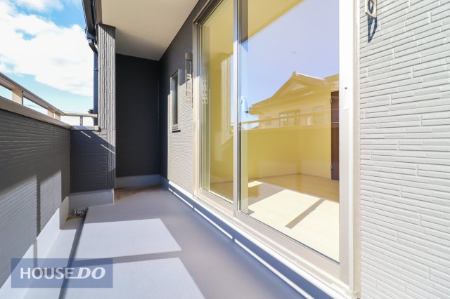 �o���R�j�[ �y�o���R�j�[�z�L�X�o���R�j�[�ł��z�c����󕨂��������񊱂��邾���łȂ��A���͂̎������C�ɂ����Ƀv���C�x�[�g�Ȏ��Ԃ��߂��������b�N�X��ԂƂ��Ă��g���܂��ˁ�