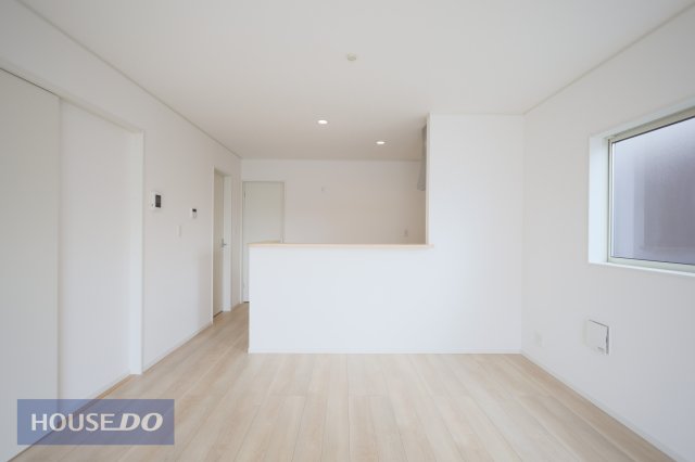  �y�_�C�j���O�z�Ƒ��ł��낰��_�C�j���O�ł��B�J�E���^�[�L�b�`���ŉƑ��ƂȂ���y�������ԁ����邢�z�˂����������ރ_�C�j���O�͎����̂��������f���܂��ˁ�