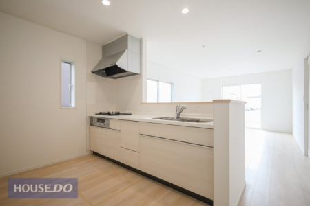 �L�b�`�� �y�L�b�`���z�Ƒ��̏Ί炪���܂�闝�z�̃L�b�`�����Ǝ��������Ɗy����������K�ȃL�b�`���X�y�[�X�ł���J�E���^�[�L�b�`���ŉƑ��̉�b���e�݂܂��ˁ�