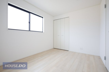 �Q�� �y�Q���z���邢�̌��̓����Q���ł��B�]�T�̂���Q������炵�����������N�A�b�v�I�G�߂��킸�S�n�悢���z�̐Q�����S�Ɛg�̂������ق��������̃v���C�x�[�g���