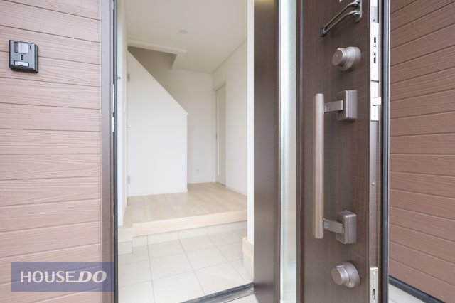  �y�h�Ɛݔ��z�Q�d�ň��S�̃_�u�����b�N�B