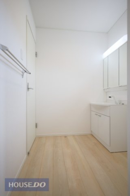  �y�E�ߏ��z���ʒE�ߏ��͂������Ƃ����X�y�[�X�Ŏg���₷���ł��B