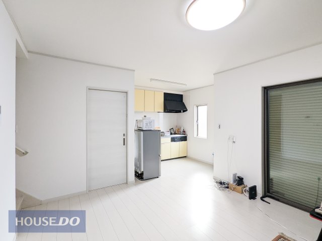 ���r���O -