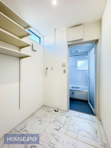  �Ǝ������Ȃǎg�����肪�悭�A�����󂪂��₷���ł��ˁB