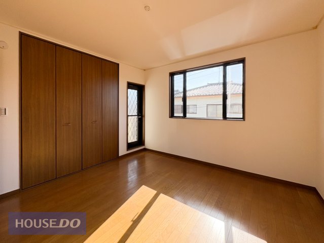 �Q�� �o���R�j�[�ɖʂ����傫�ȑ�����S�n�悢���ƌ�������A�����u�₩�ɖڊo�߂��܂��B