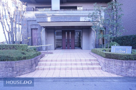 �G���g�����X -