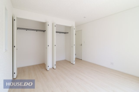 ���[ �y���[�z�e�����ɂ���������[�����Ă���̂ŁA�ו��������Ă����S�ł��ˁI���������L���g�����߂ɂ����[�X�y�[�X�͕K�v�ł��B