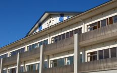 ���ӊ� �y���w�Z�z�Ȗ؎s���s�ꒆ�w�Z�܂�2257��