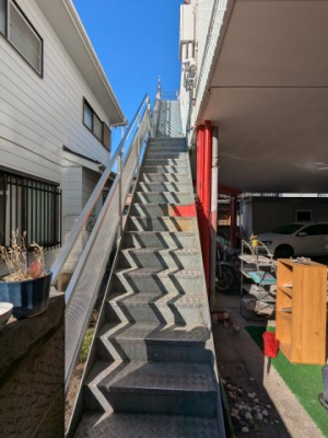 ���̑� �O�K�i�ł��B