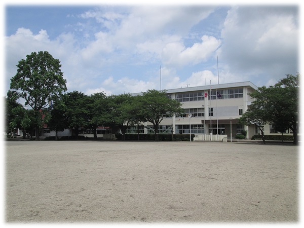 ���ӊ� �y���w�Z�z�F�s�{�s����K�������w�Z�܂�1084��