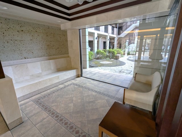  ���낪�����邭�났�X�y�[�X