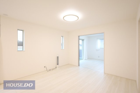  �y�_�C�j���O�z���n�����ʐ^�B�Ƒ��ł��낰��_�C�j���O�ł��B