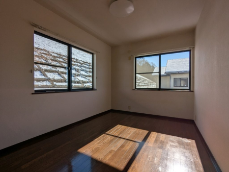 �q������ ���q�l�̐���������邨��������[�����Ă���܂��B