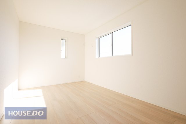 �Q�� �y�Q���z���n�����ʐ^�B���邢�̌��̓����Q���ł��B